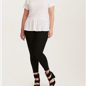 Torrid Stiletto Side Zip Jegging- Black